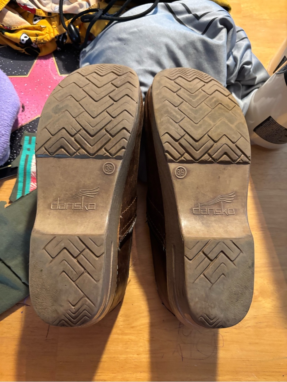Women’s Brown Leather Clog Slip-Ons Dansko - Picture 2 of 4